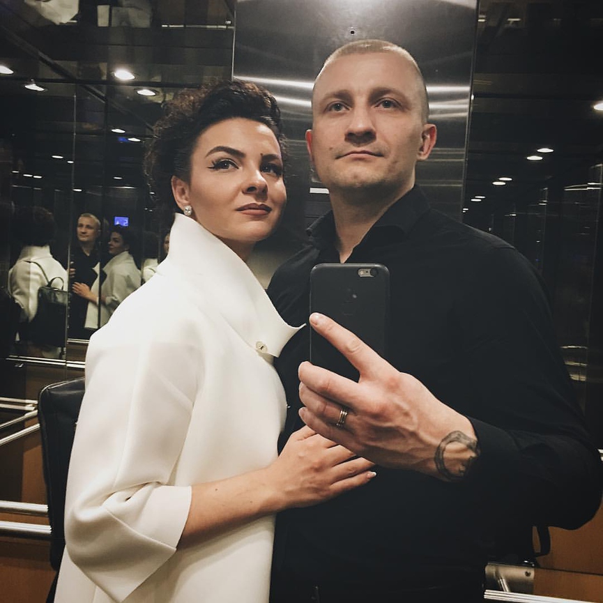 На кастинг «ПЕСЕН» Сэт с супругой Надеждой решили пойти вместе​Фото: Instagram