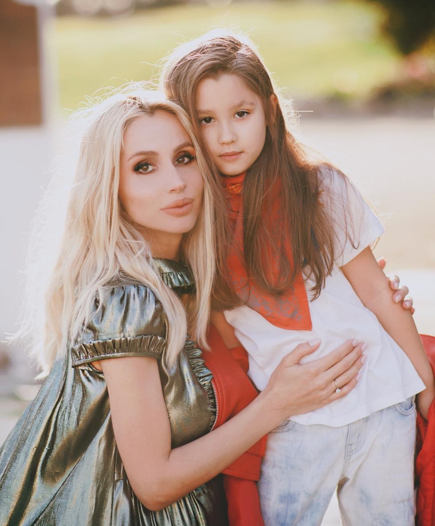 Светлана с дочерью Евой​Фото: Instagram