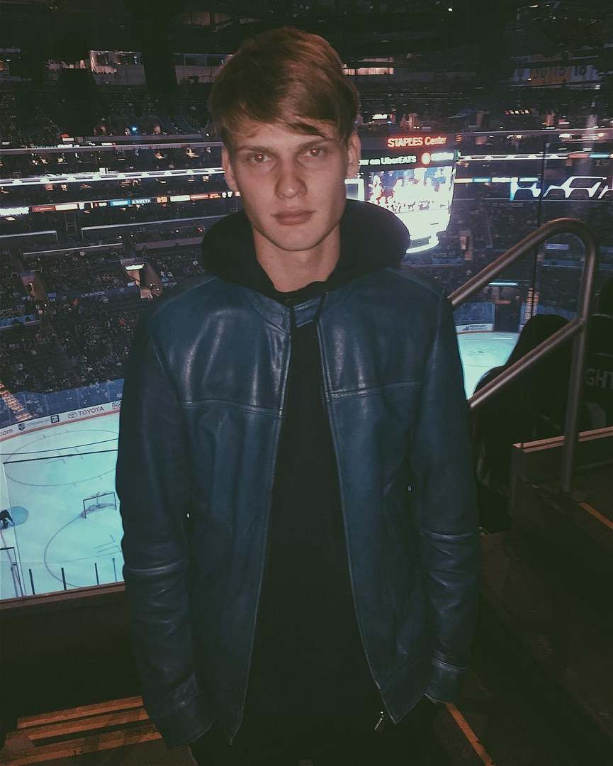 Андрей на хоккейном матче​Фото: Instagram