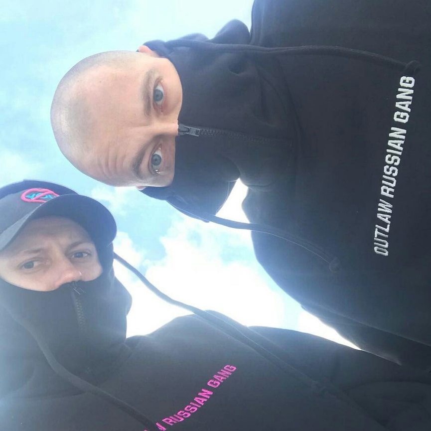 Johnny Rudeboy и Oxxxymiron в вещах бренда Диляры и ее друга Максима​Фото: Instagram