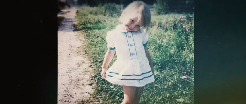 Дана Соколова в детстве​​Фото: кадр из клипа