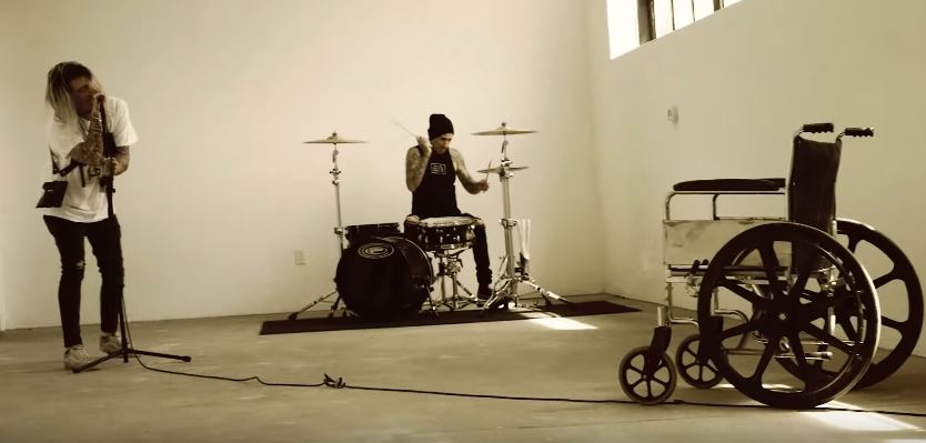 Ghostemane и Трэвис Баркер из Blink-182Фото: Кадр из клипа