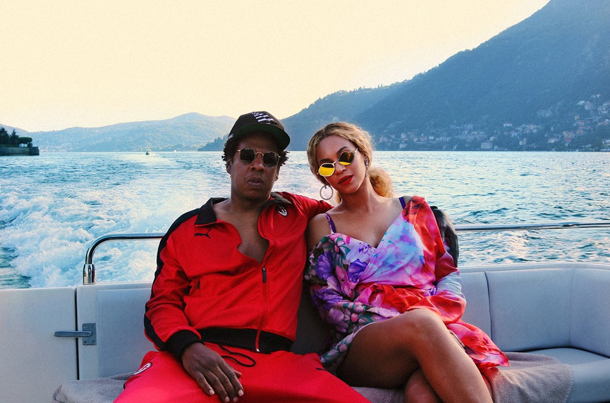 Бейонсе и Джей Зи отдыхают  на яхте​Фото: Beyonce.com