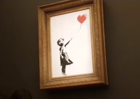 Картина Бэнкси «Девочка с шаром»​Фото: Instagram 