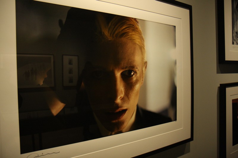 «Я фотографирую отражение Дэвида в зеркале», - говорит Маккормак