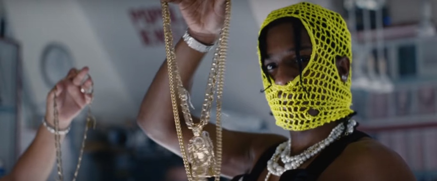 Кадр из клипа A$AP Rocky ft. FKA twigs «Fukk Sleep»