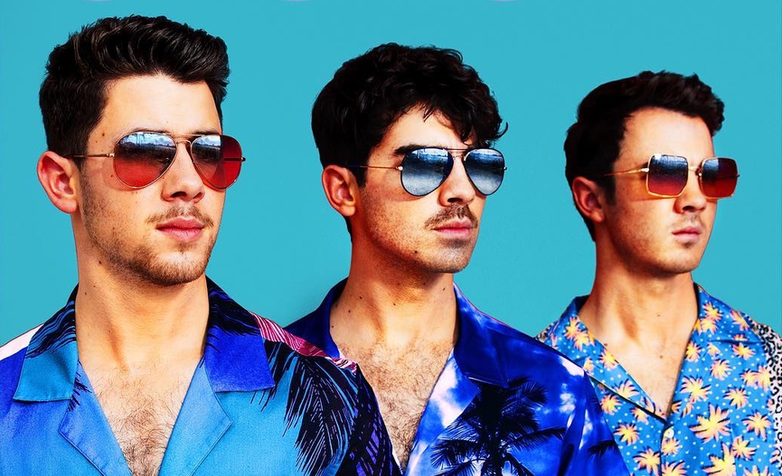 Jonas BrothersФото: обложка сингла «Cool»