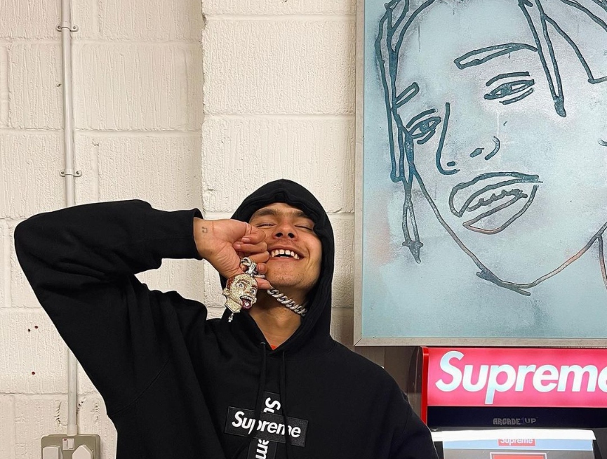 Slowthai на фоне портрета A$AP Rocky​Фото: Instagram