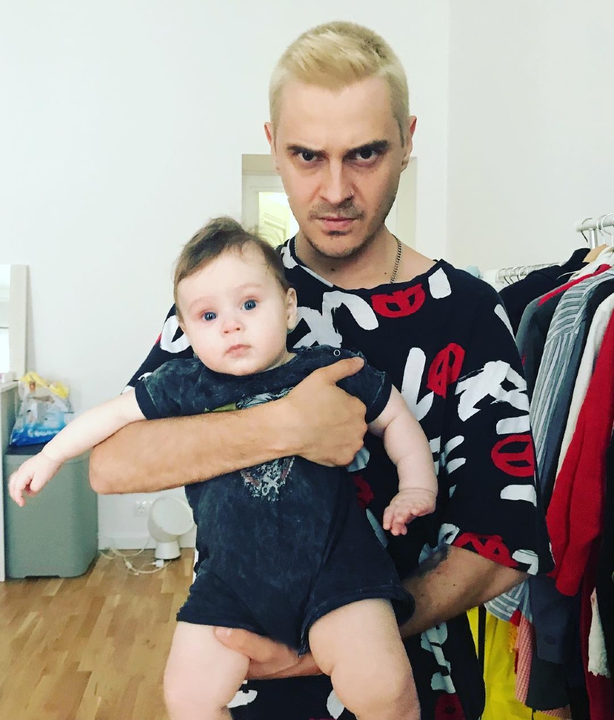 Илья Прусикин с сыном Добрыней в 2018 годуФото: Instagram