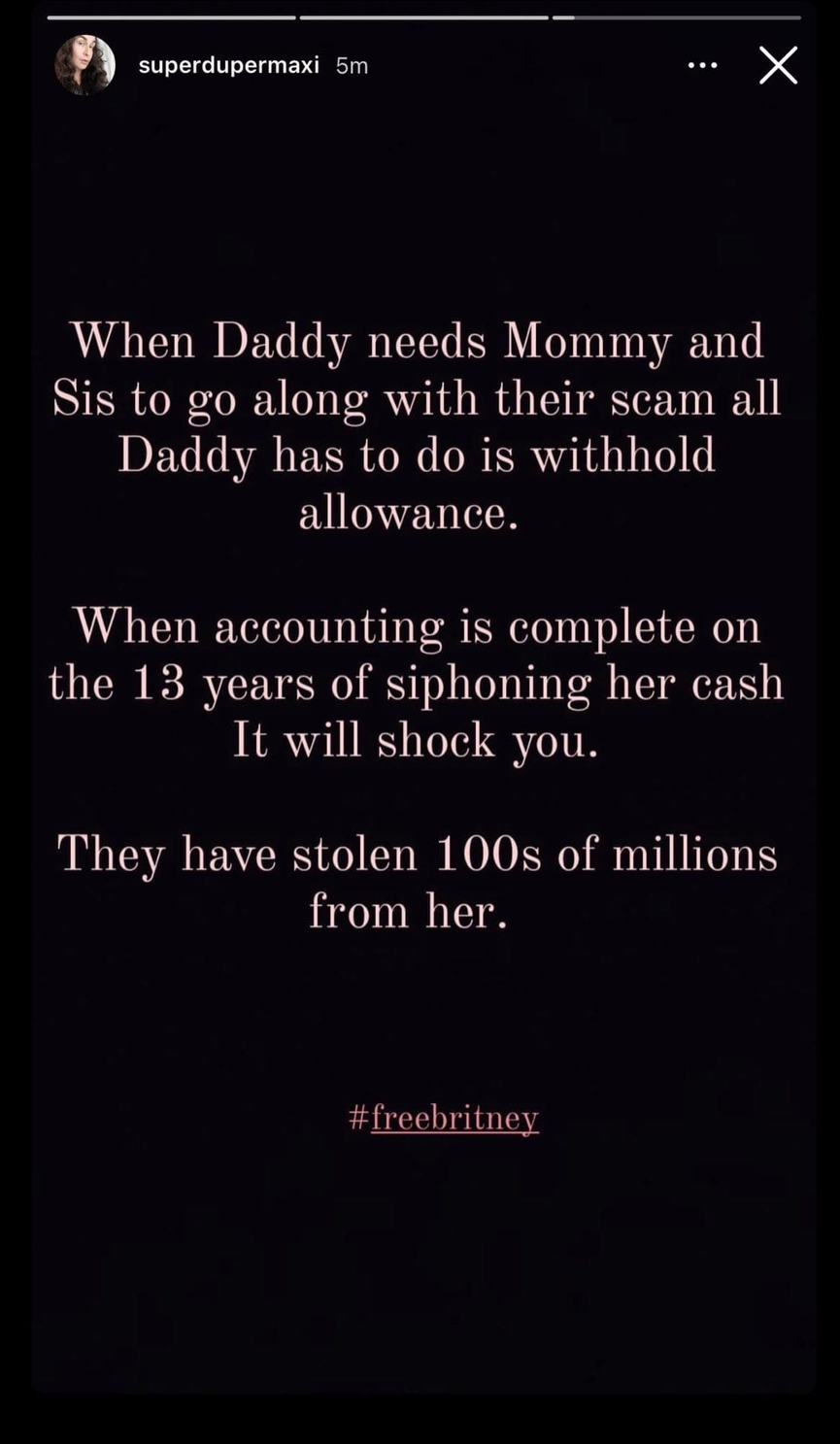 Отец и сестра Бритни Спирс украли у неё сотни миллионов?