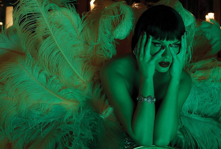 Жизнь или шоу: Тейлор Свифт выпустила 12-й альбом «The Life of a Showgirl»