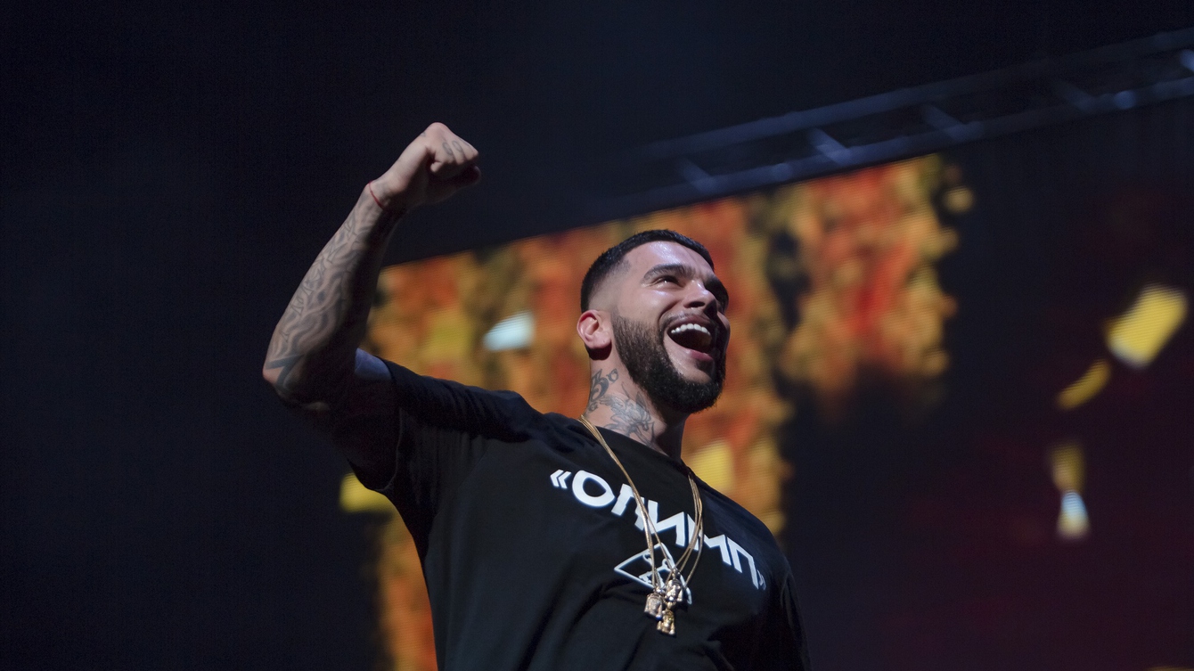 Пабло блэк стар. Блэк. Тимати 2015 год. Тимати 2009. Мистер блэк стар.