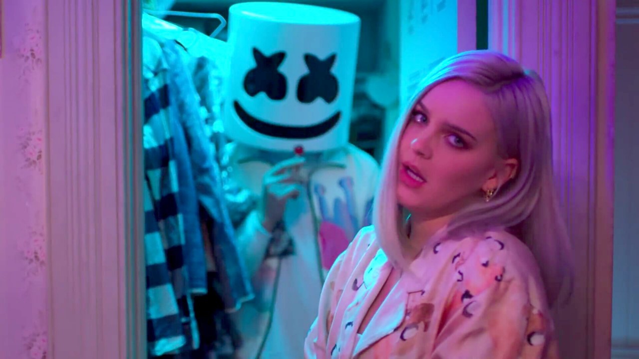 Marshmello & Anne-Marie - FRIENDS (Русский перевод) - Genius