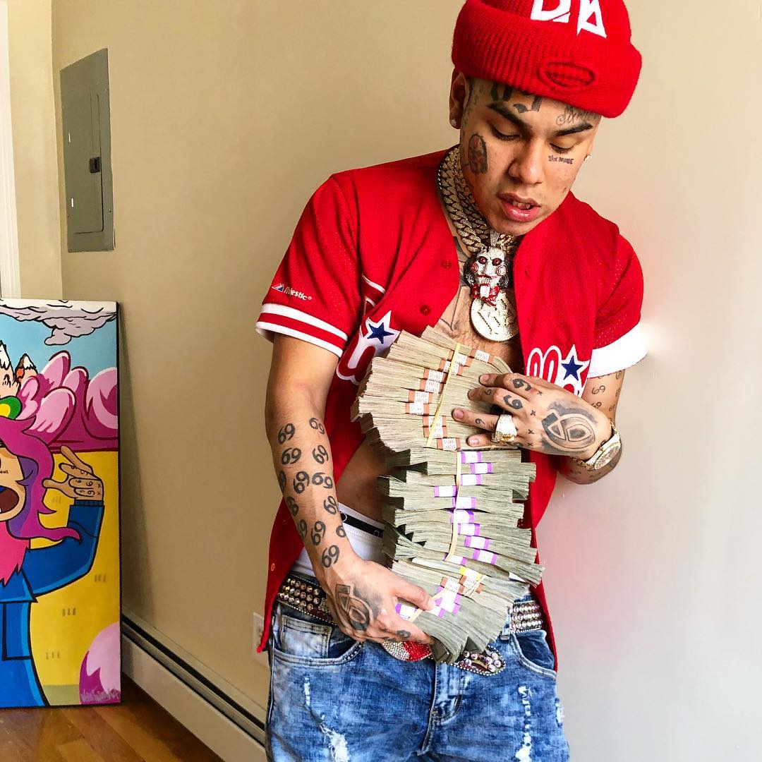 Рэпер текаши 6ix9ine