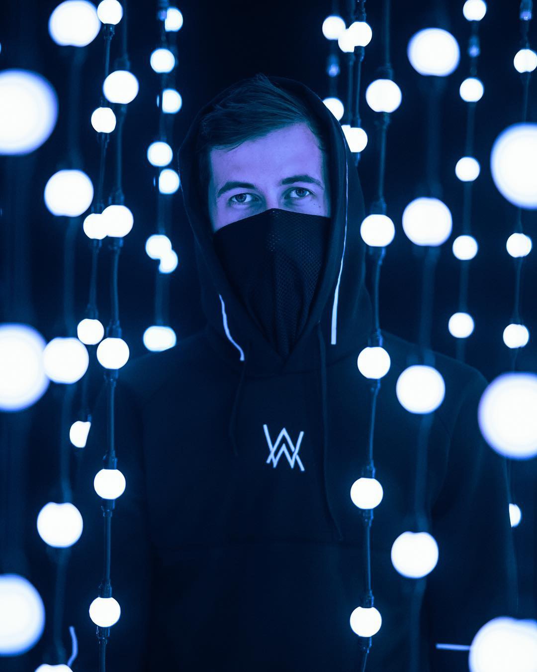Dancing in lovealan walker meek