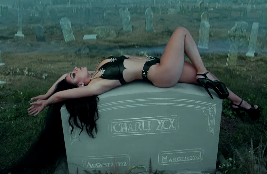 Charli XCX Фото: кадр из клипа.